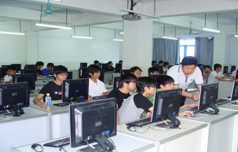 计算机网络技术专业-江西技工学校